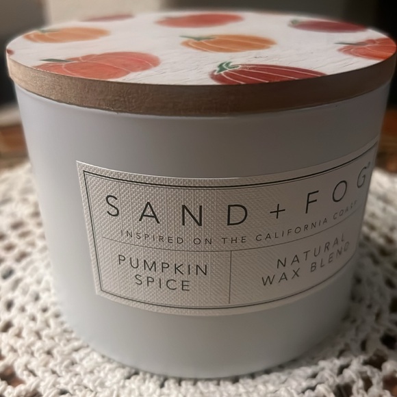 Pumpkin Spice Scented Candle - Picture 2 of 10